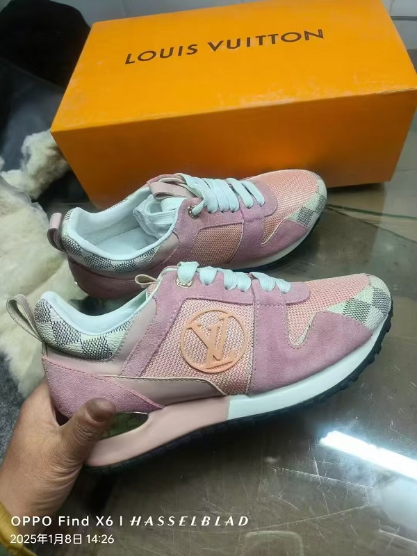 LV shoes