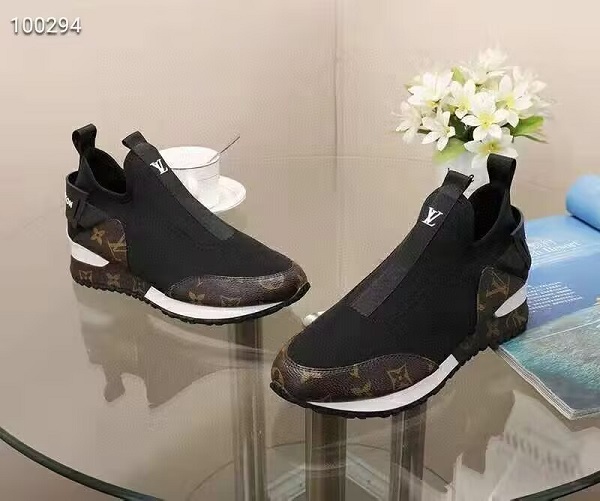 LV shoes