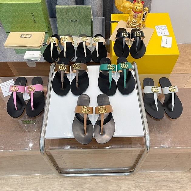 GUCCI SANDALS